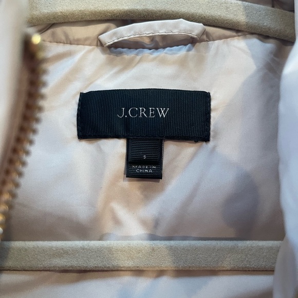 Jcrew women’s quilted beige/cream vest - Picture 2 of 8